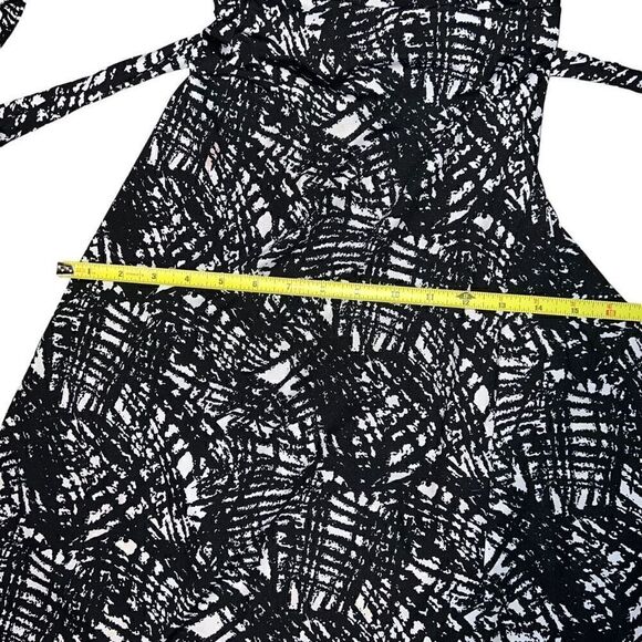 GEORGE Black & White Patterned Faux Wrap Dress Size Large - Picture 6 of 8